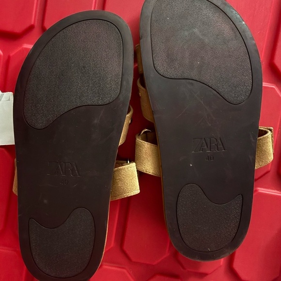 Zara split suede buckle sandals - Picture 4 of 4